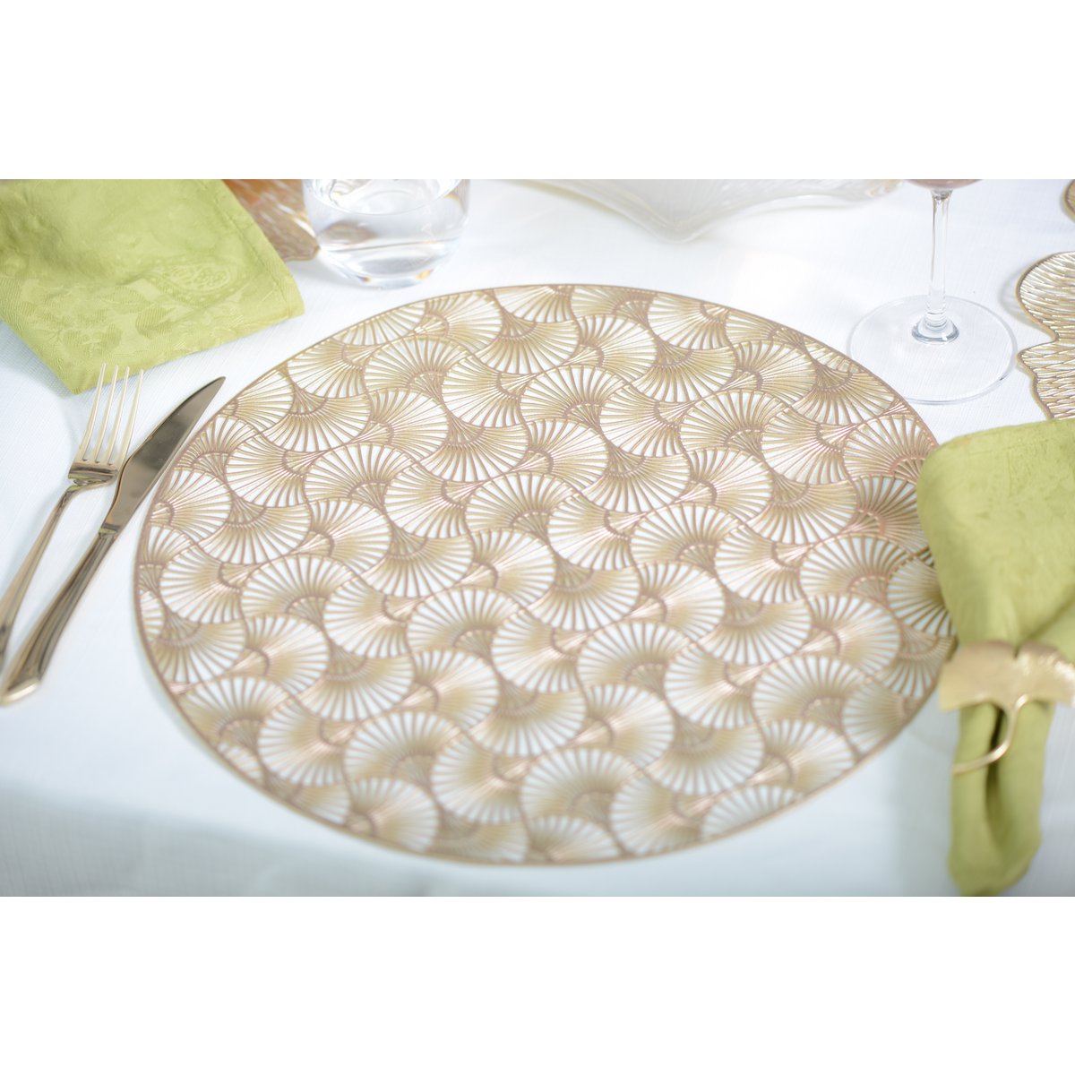 Aulica Ginkgo Gold Onderzetter – Luxe placemat 38 cm |woon-meubel.nl