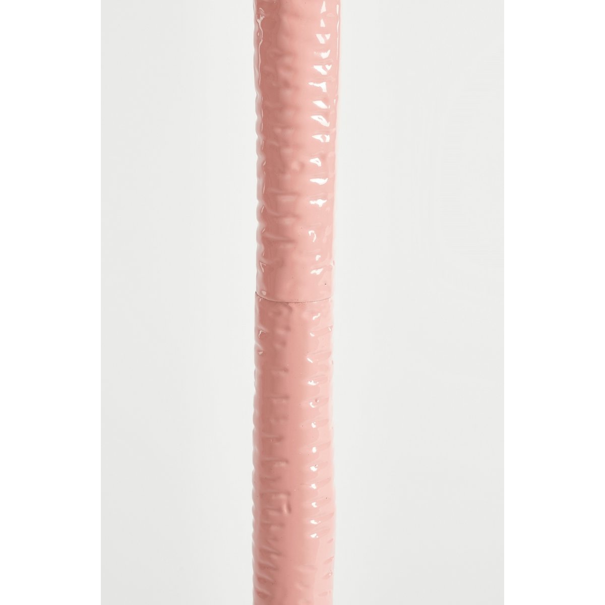 Colin Side Table - H68 x Ø24 cm - Recycled Aluminum - 100% FSC - Light Pink