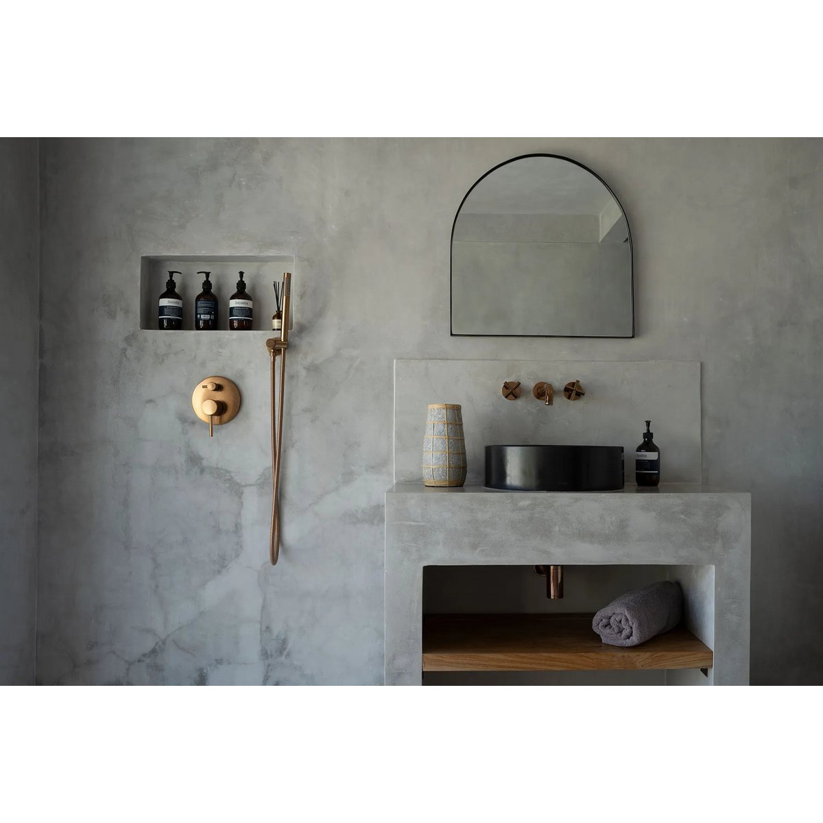 The Cutie Vaas- terracotta Naturel - L |woon-meubel.nl