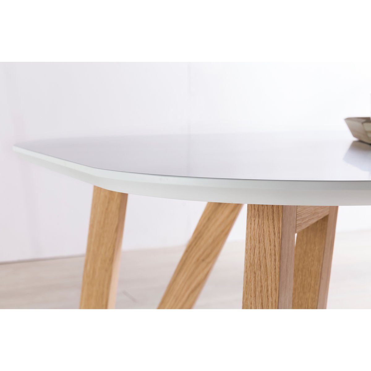 Eetgroep 5 stuks, eettafel en vier eetkamerstoelen |woon-meubel.nl