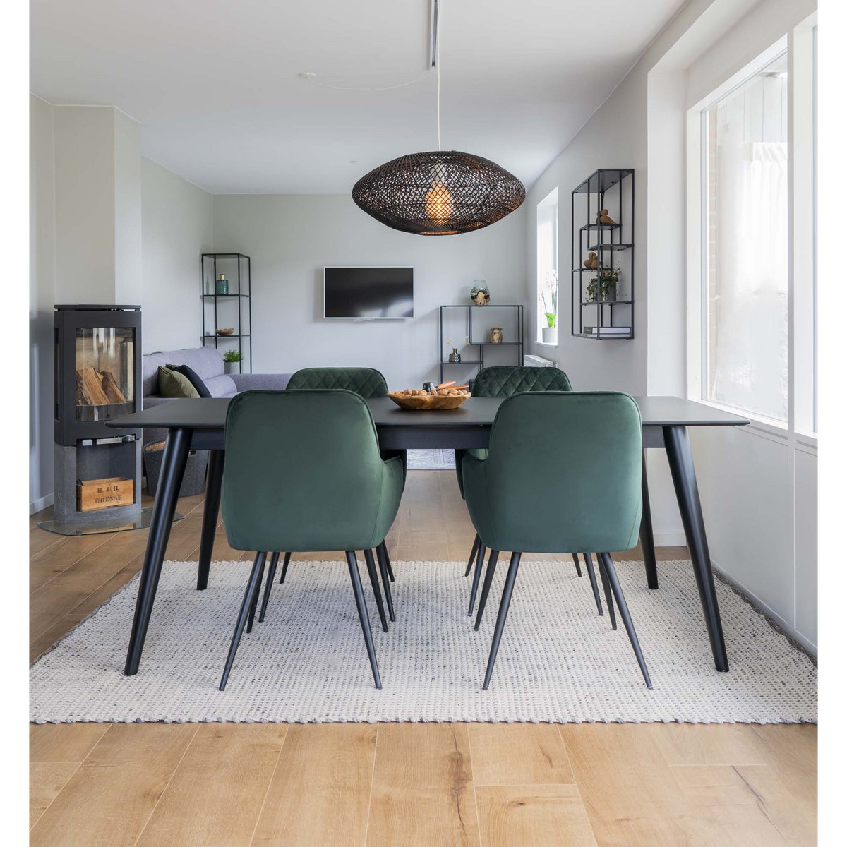 Harbo Eetkamerstoel - groen fluweel - set van 2 |woon-meubel.nl