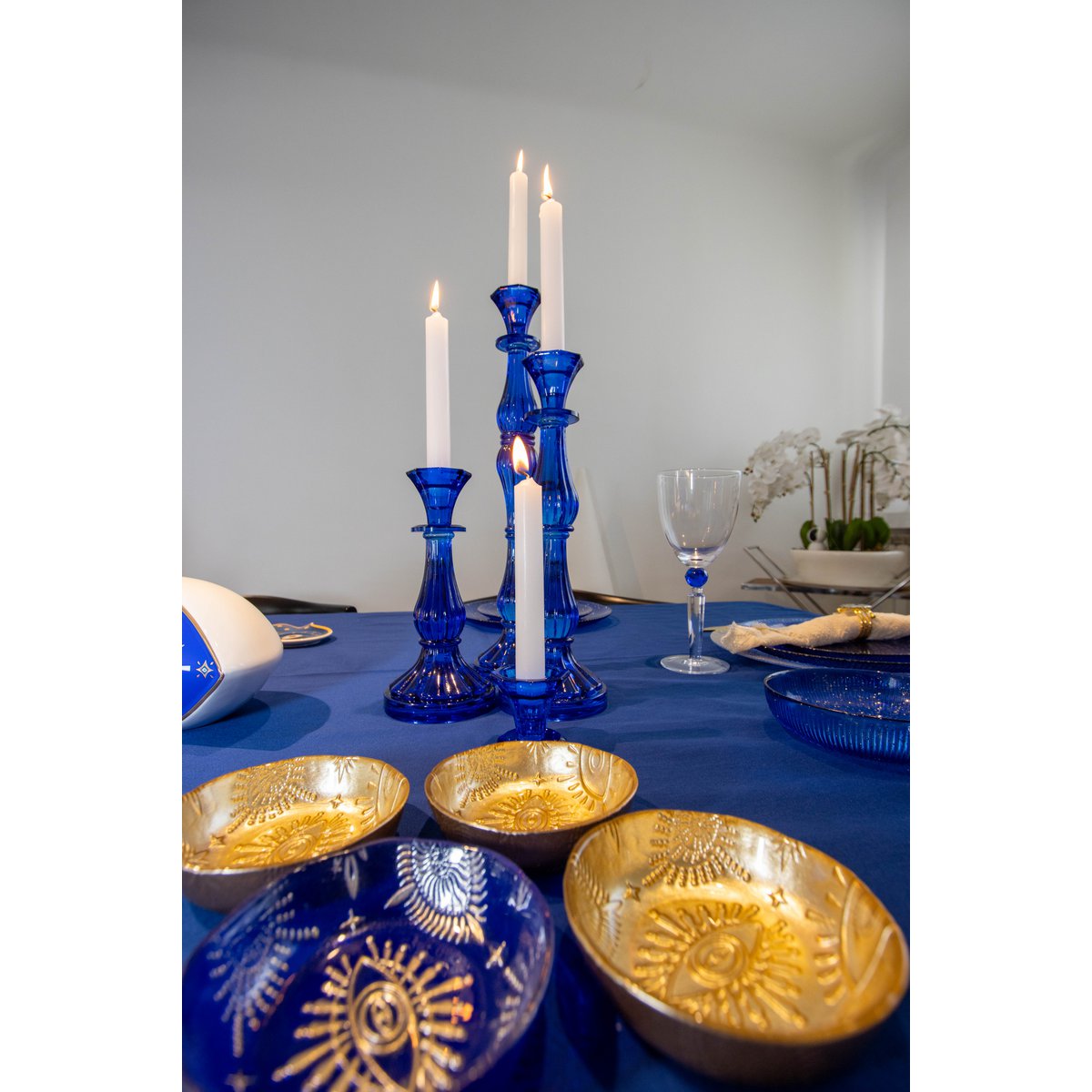 Aulica Wijnglazen – Set van 4 Glazen met Blauwe Diamantvoet – Marie Design