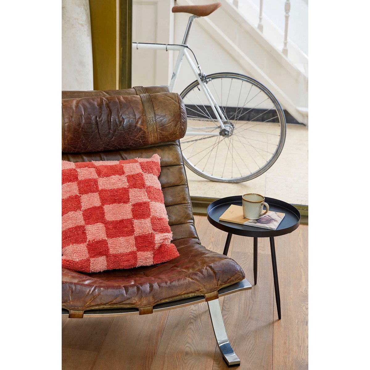 Flores Side table - H44 x Ø40 cm - Metal - Black