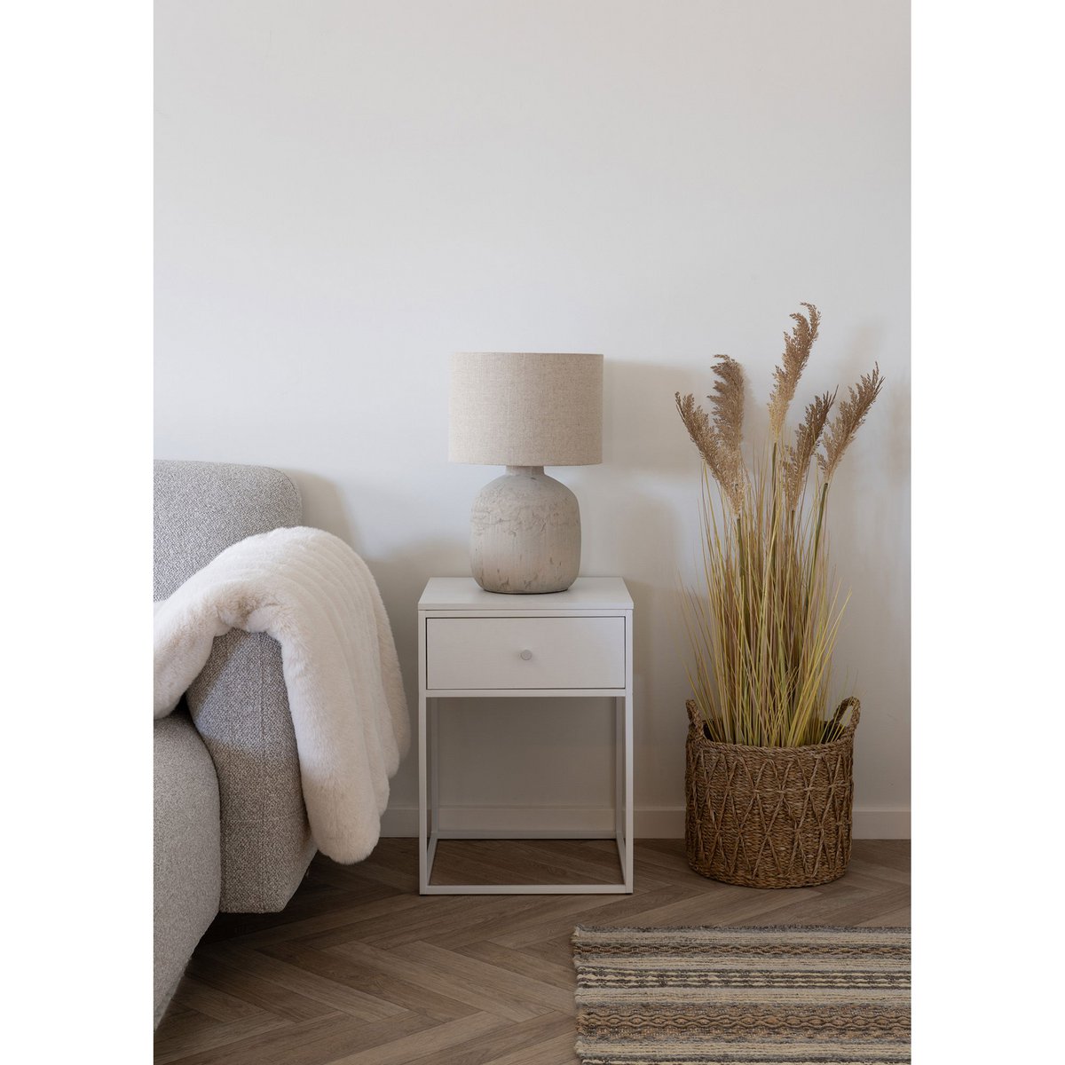 Bilby table lamp