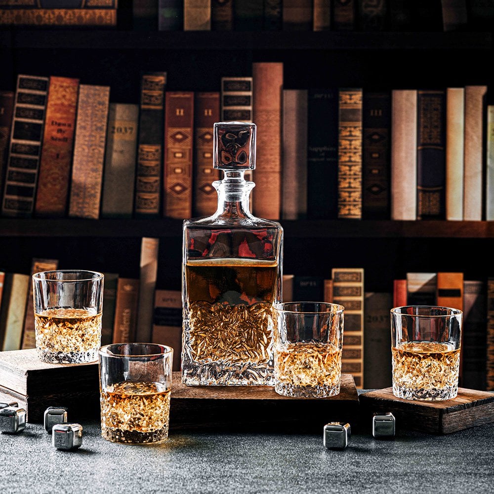 Aulica Whiskyset – Luxe Karaf 850 ml en 4 glazen |woon-meubel.nl