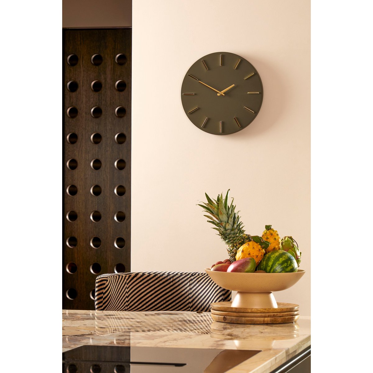 Brixen Wandklok - Ø36 cm - Donkergroen Modern woonkamer|woon-meubel.nl