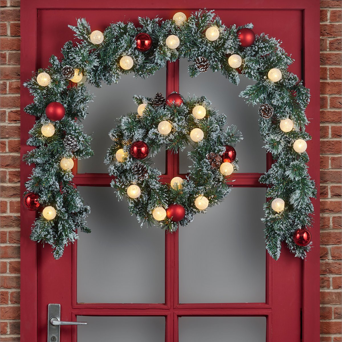 Kaprun kerstguirlande 180 cm met LED en kerstballen