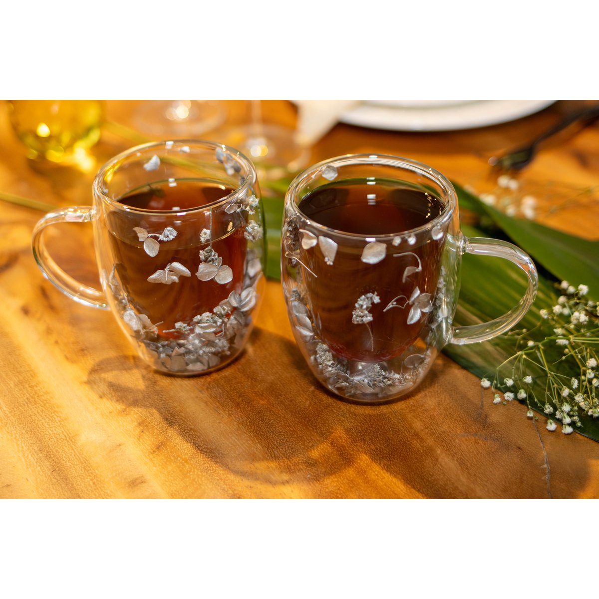Dubbelwandige Theekopjes – Set van 2 – 350 ml – Zilveren Bloemen |woon-meubel.nl