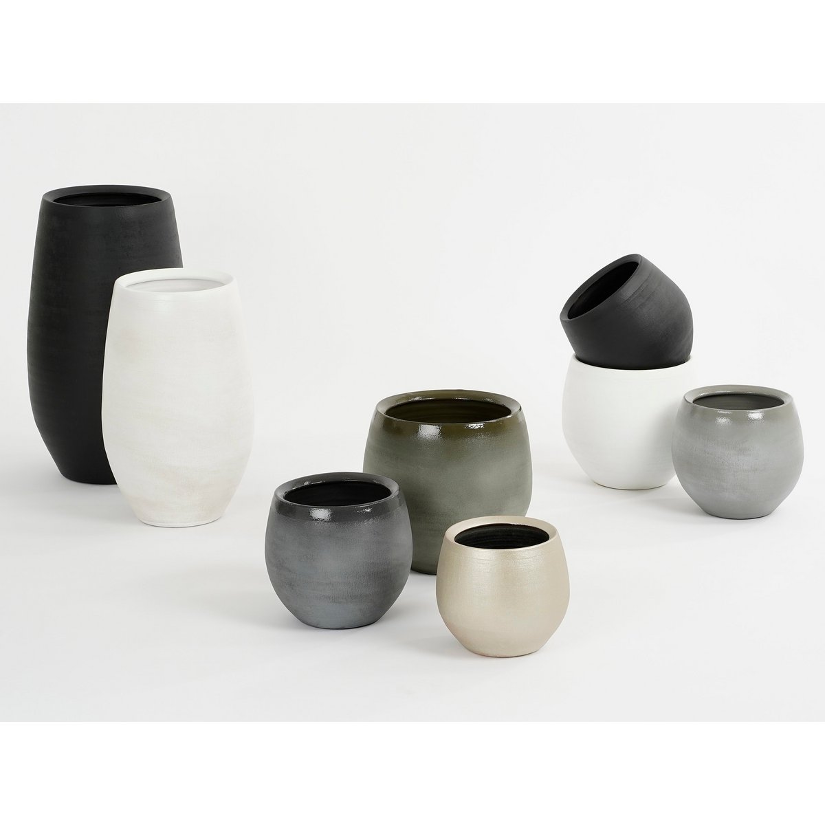 Vase Douro - H50 x Ø29 cm - Terre cuite - Mat - Noir