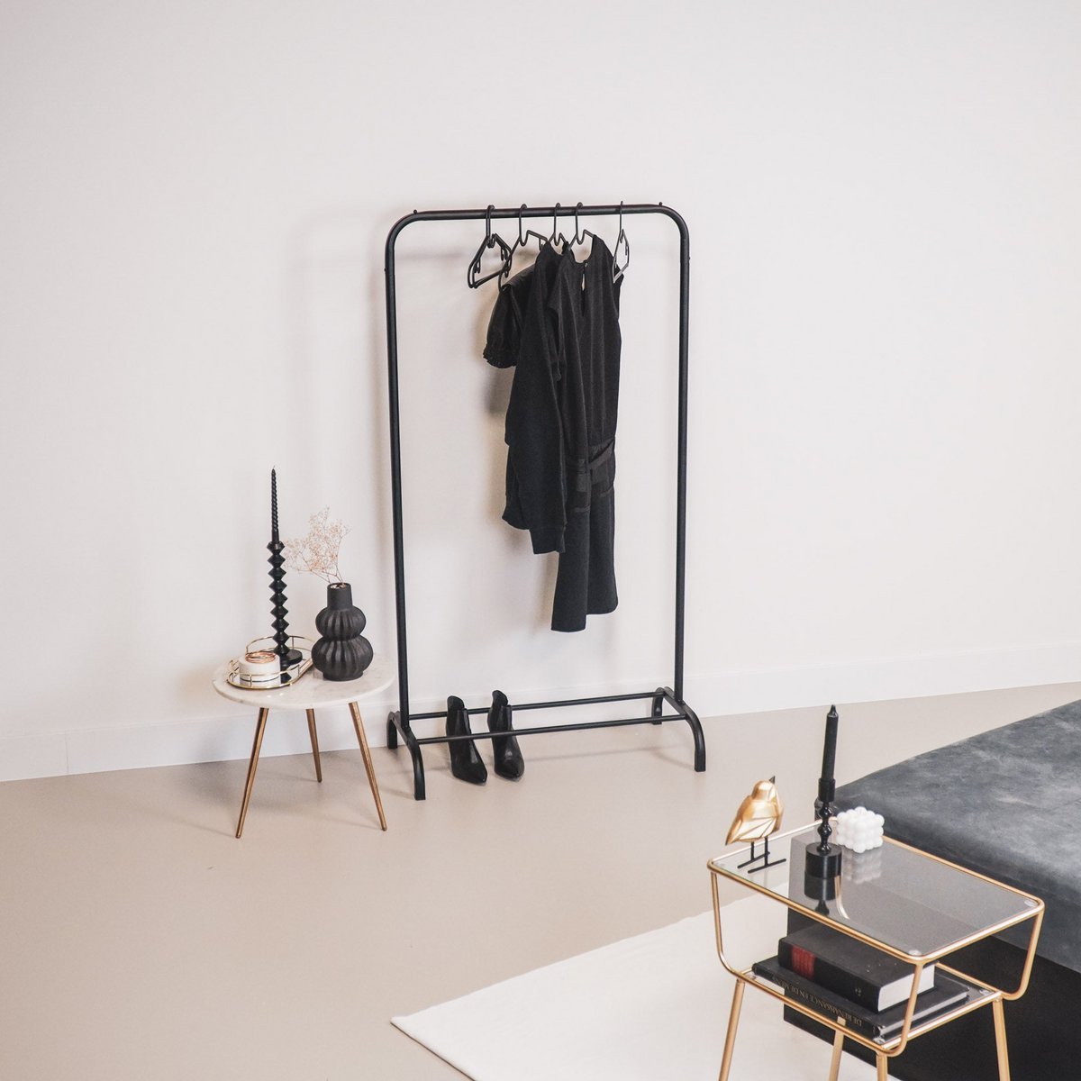 Etagère à draps - Métal - Noir - 80x40x150cm