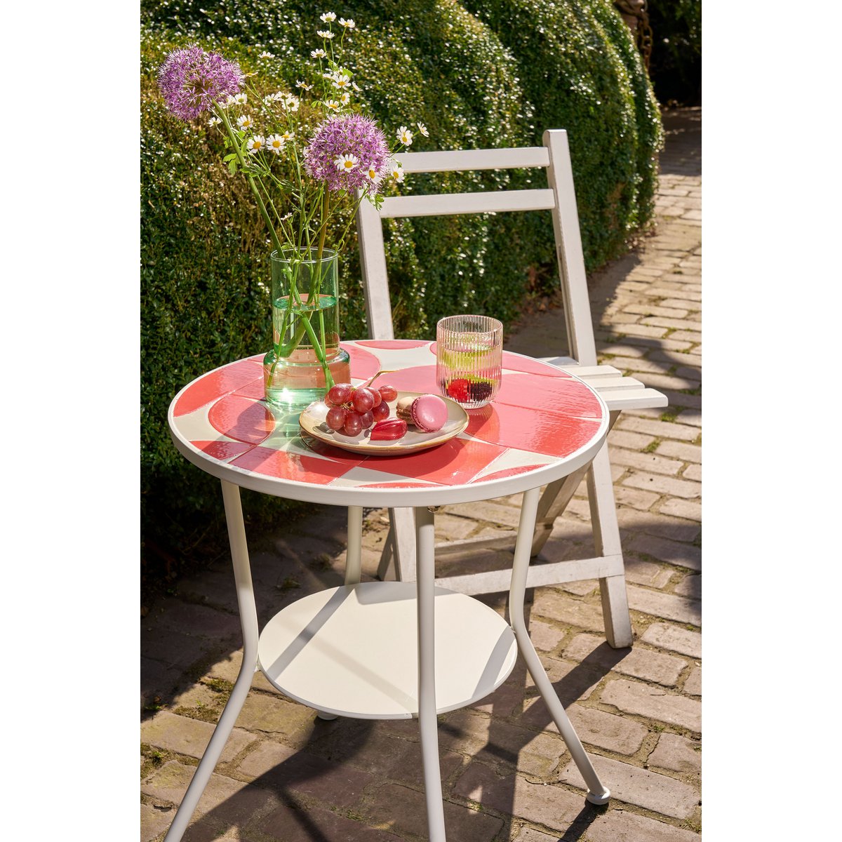 Bologna Bijzettafel Buiten Rood - Metaal - H60 x Ø50 cm |woon-meubel.nl