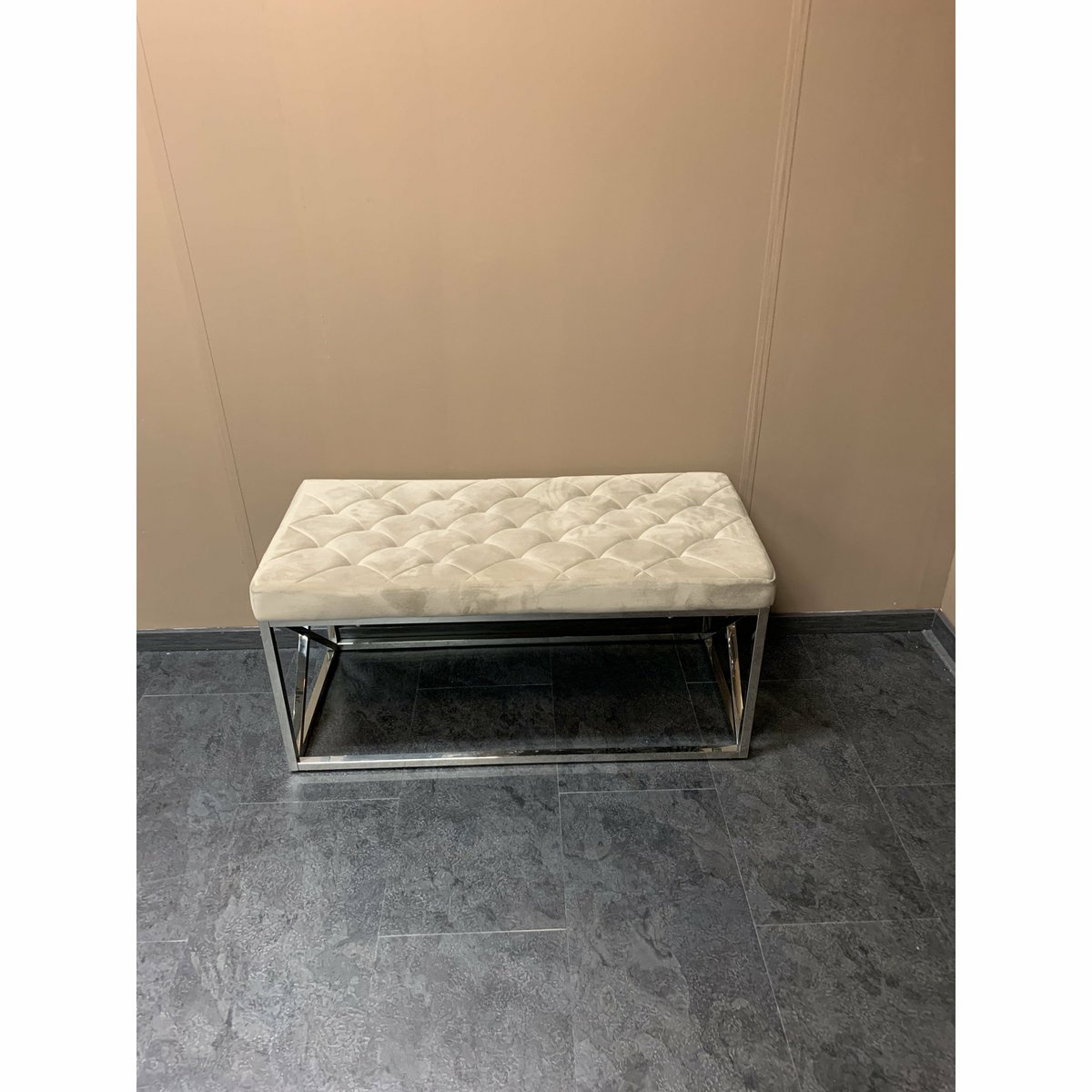 VERA Velvet - Taupe Luxueus Bank Fluwelen |woon-meubel.nl