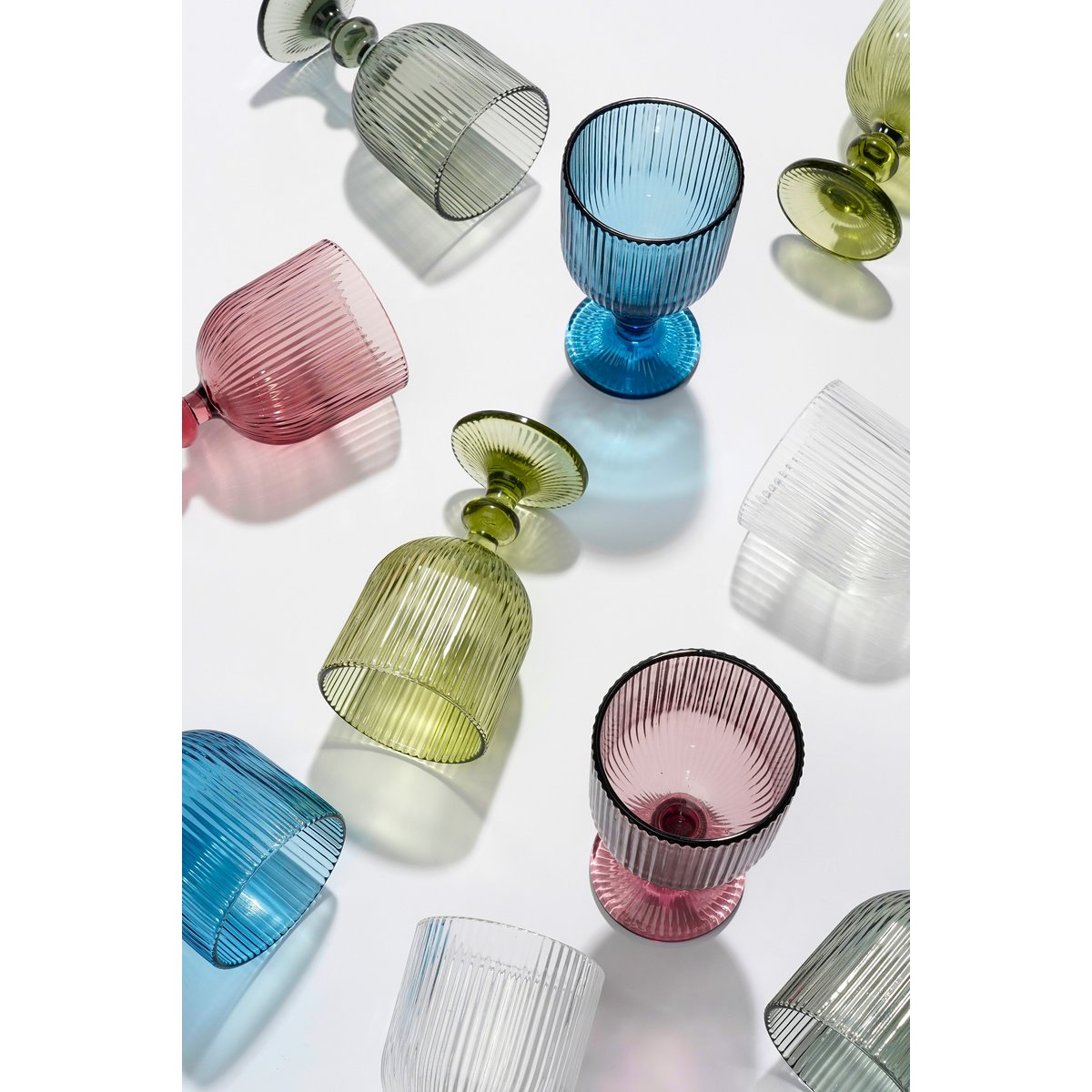 Merlot Wijnglas blauw - Set van 6 - 250 ml - Glas |woon-meubel.nl