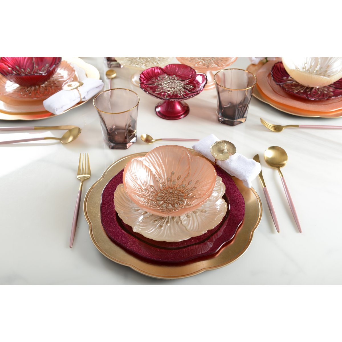 Goud Onderbord – Ø33 cm | Luxe Tafeldecoratie |woon-meubel.nl