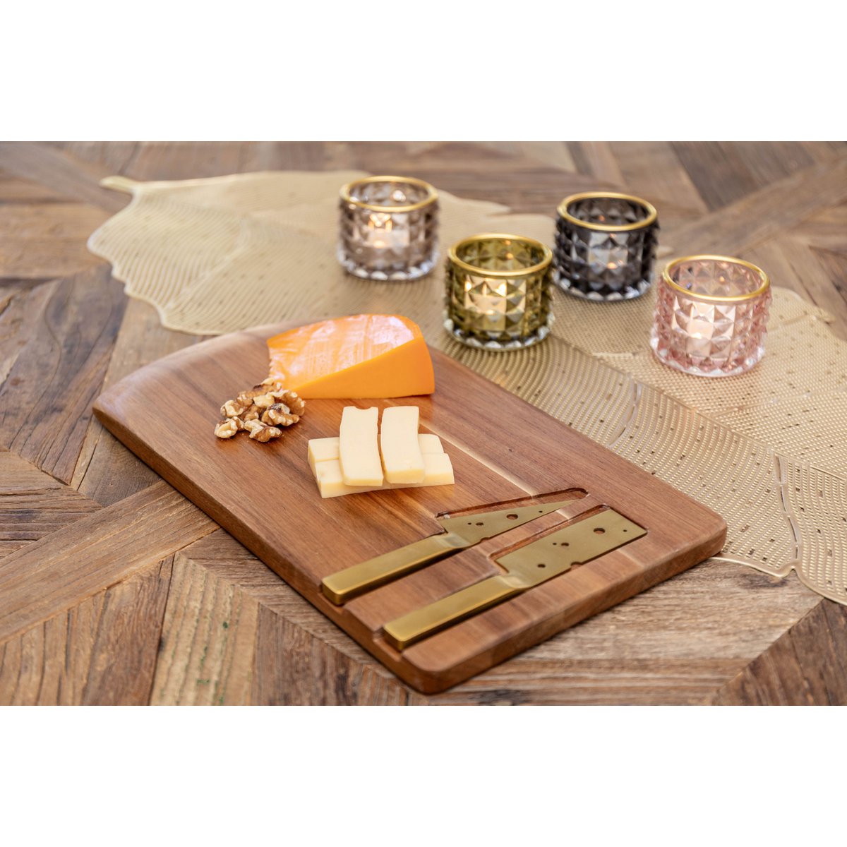 Houten Kaasplank met 2 Messen – Stijlvol Franse elegantie