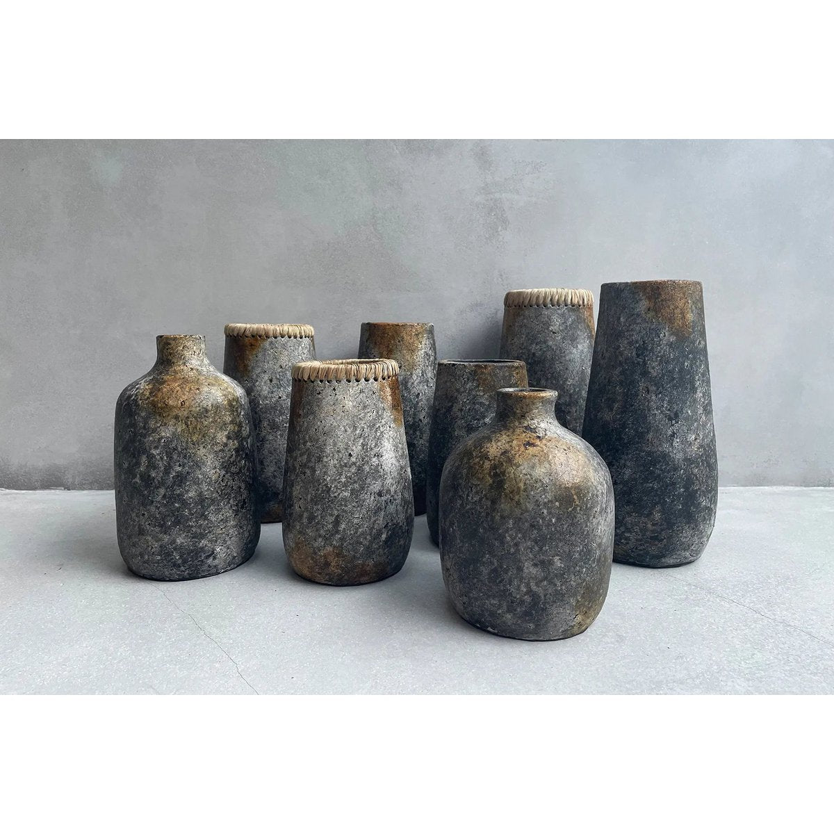 Spooky Vase - Terracotta - 14x31 cm