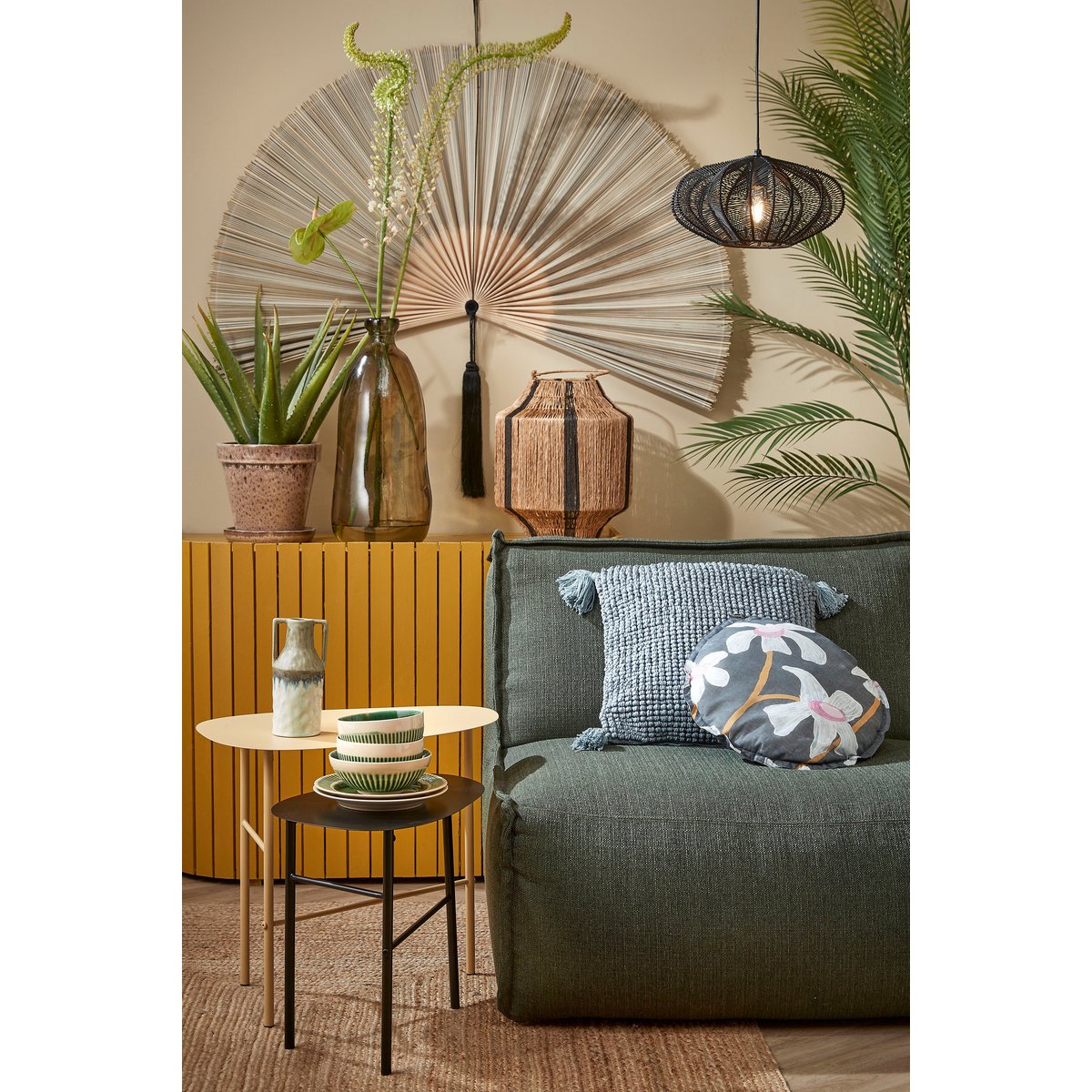 Kanti Pendant Lamp - H17 x Ø31 cm - Metal - Black