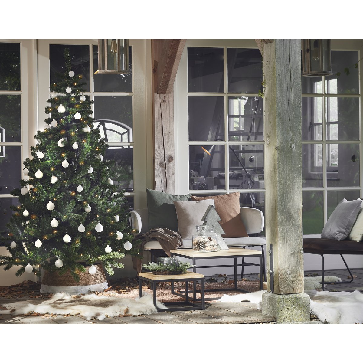 Charlton Kunstkerstboom - H215 x Ø127 cm - Groen