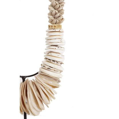 D33 shell necklace