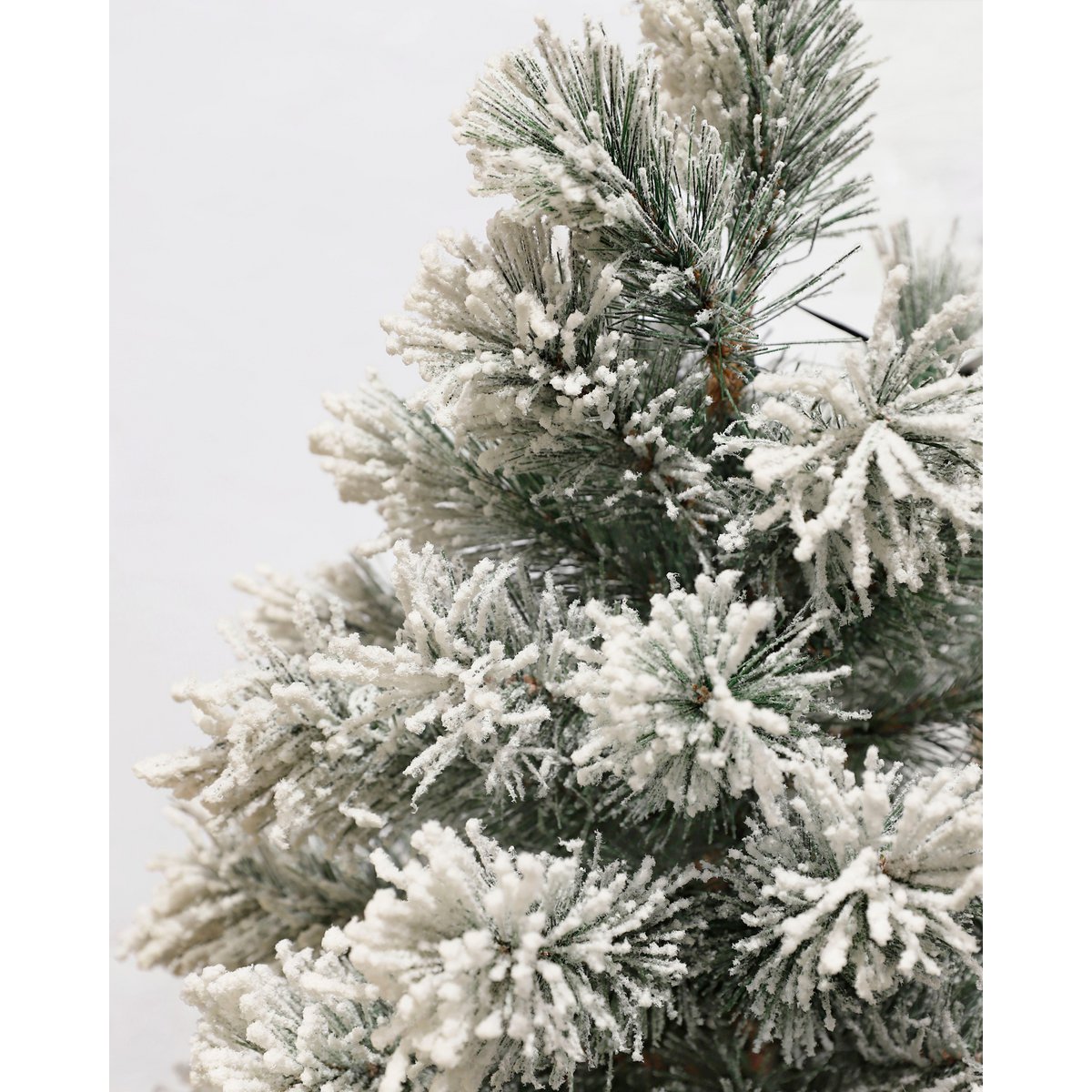 Dinsmore Kunstkerstboom in Pot - H90 x Ø50 cm - Frosted Green