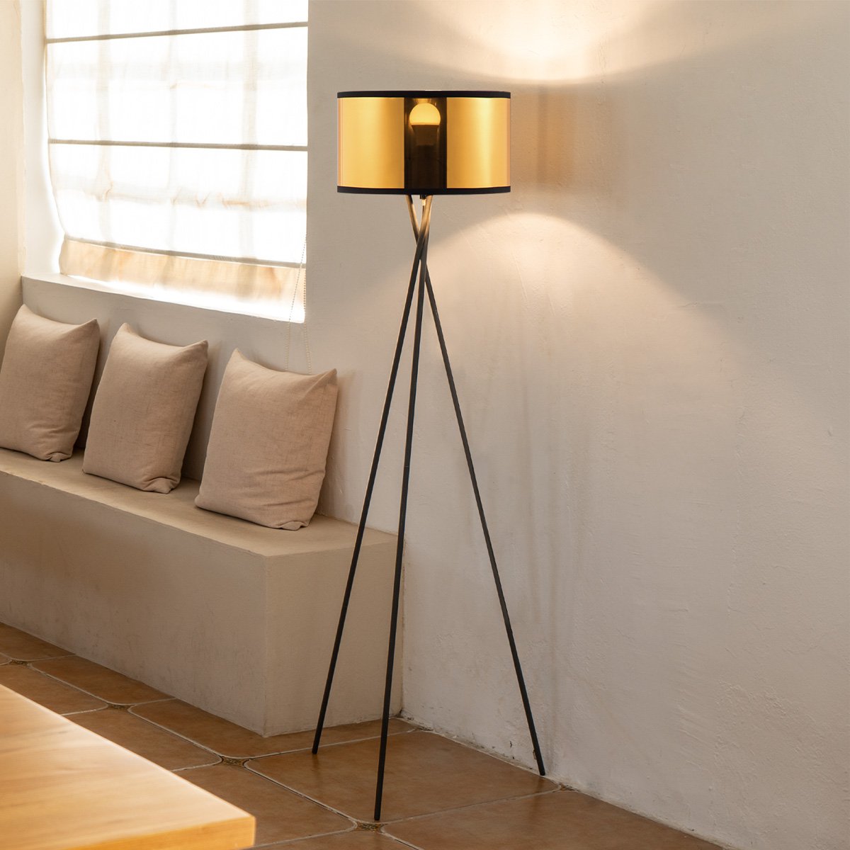 Moderne Vloerlamp - Lampenkap goud - 53x53x138