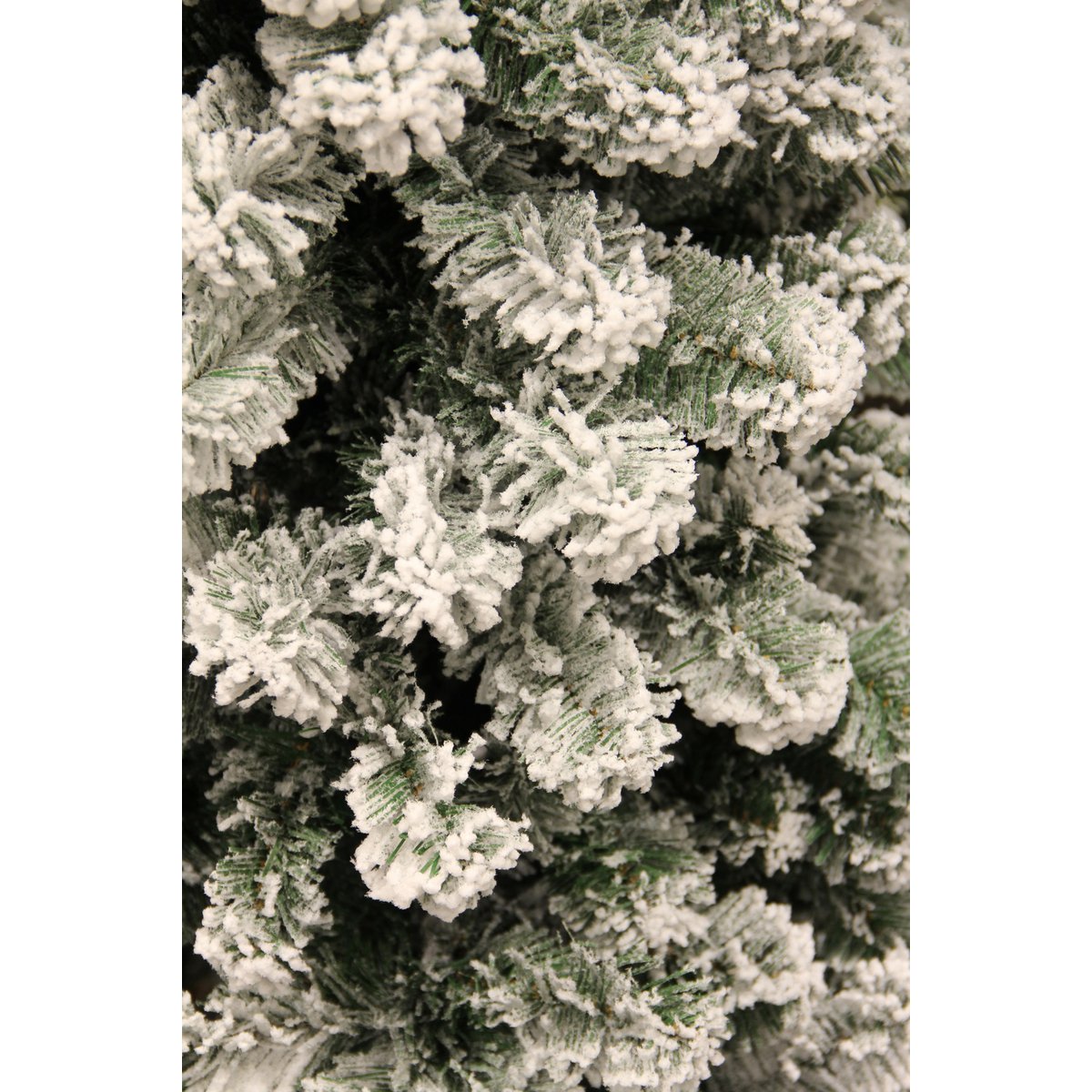 Millington Kunstkerstboom - H185 x Ø109 cm - Groen Frosted