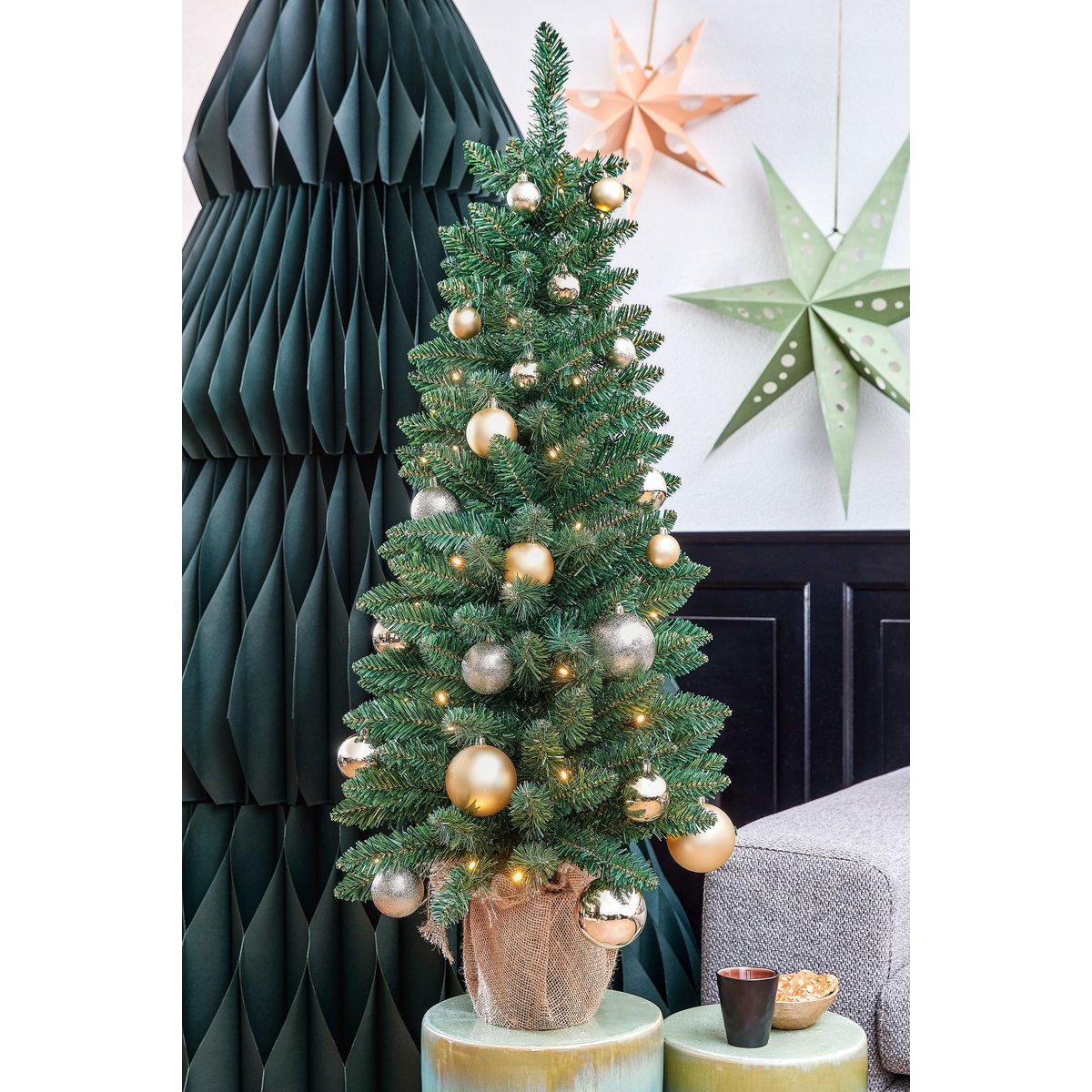 Gerlos Smalle Kunstkerstboom in Pot met Warm Witte LED Verlichting - H120 x Ø51 cm - Groen