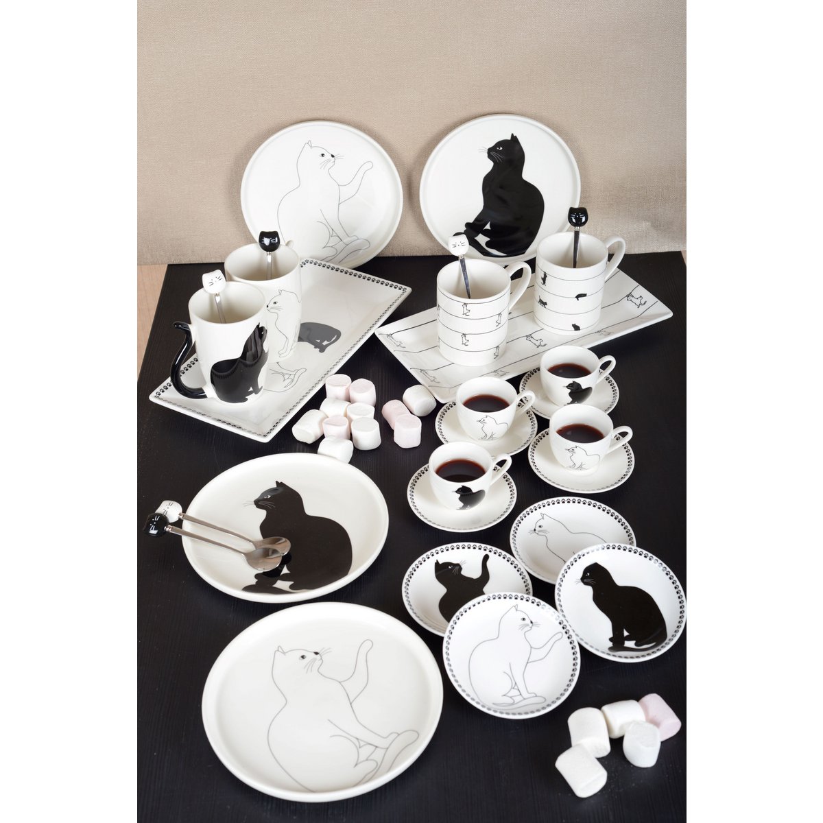 Witte Theekopjes met Kattenontwerp – Set van 2