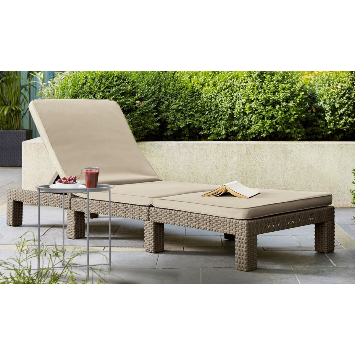 Bijzettafel met opbergruimte – Ø 47 cm | In verschillende kleuren | Voor binnen en buiten