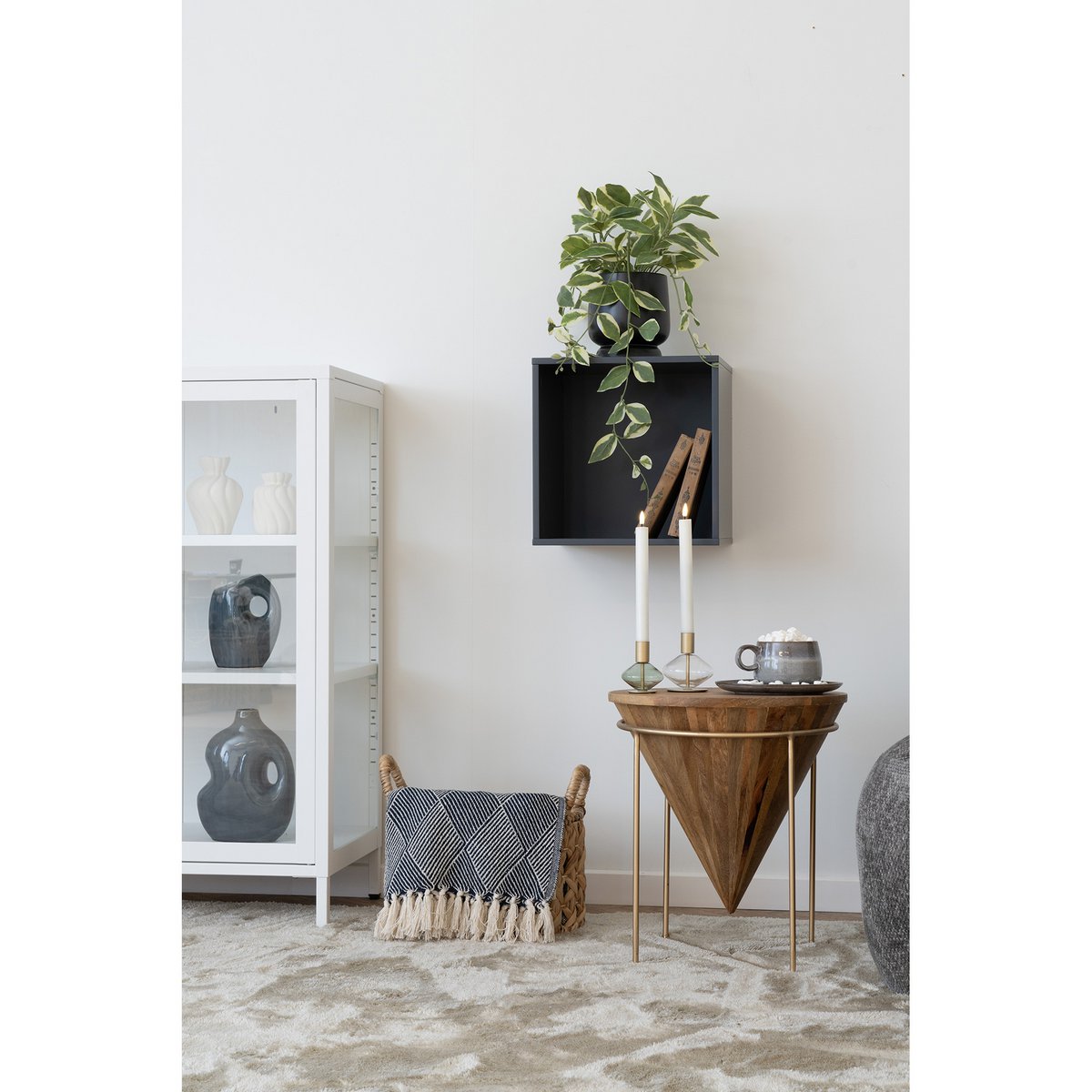 Horne Wall Plank - Donkergrijs |woon-meubel.nl