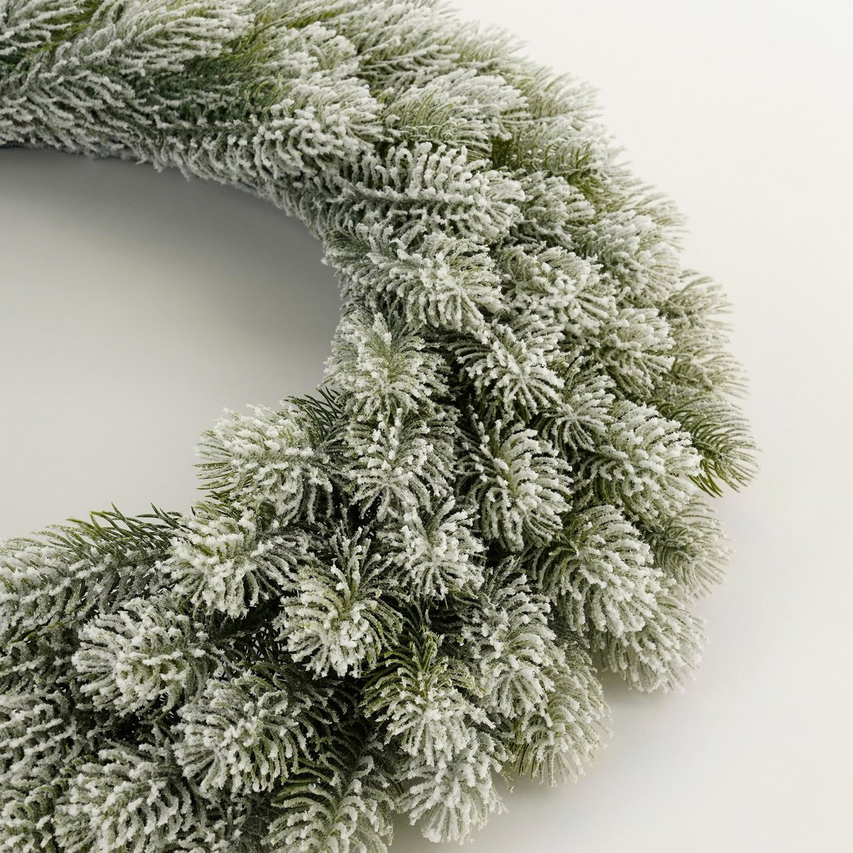 Nigata Kerstkrans - Ø60 cm - Groen Frosted