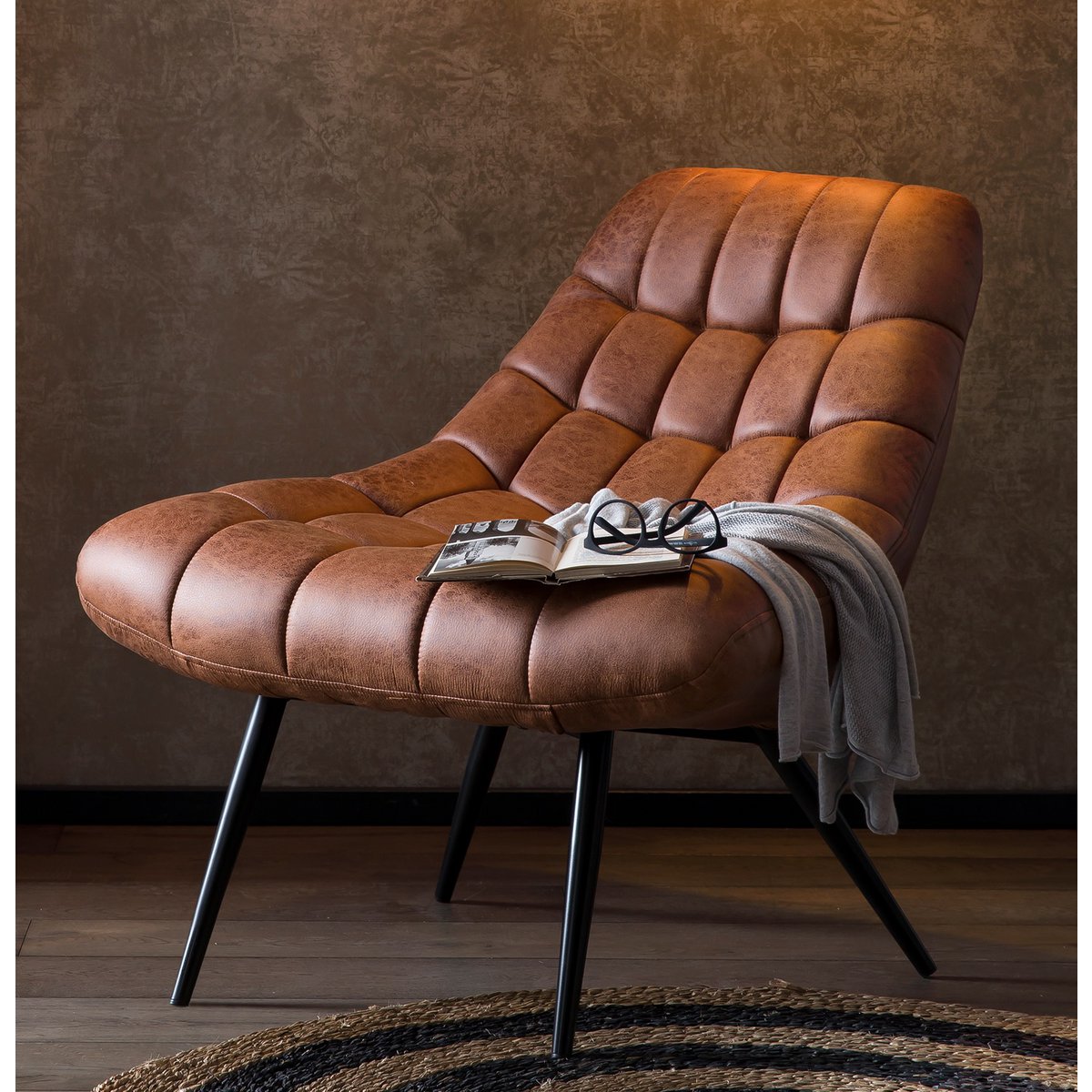 Fauteuil XXL kunstleer lichtbruin |woon-meubel.nl