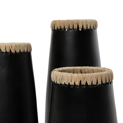 The Sneaky Vaas terracotta  - Zwart Naturel - M |woon-meubel.nl