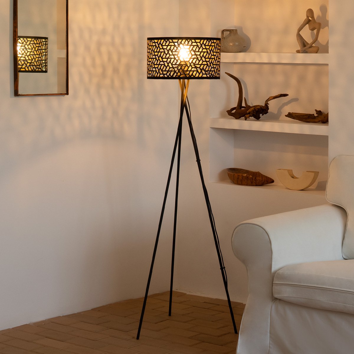 Moderne Vloerlamp - Lampenkap zwart goud - 53x53x138