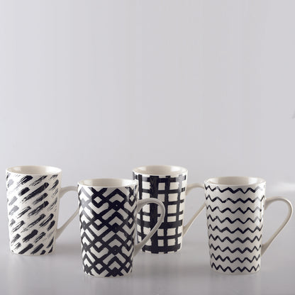Mokkenset – 4 Stuks – 450 ml | Keramiek Zwart & Wit | Design Koffie- en Theemokken